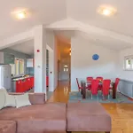 Three-bedroom In Apartman *